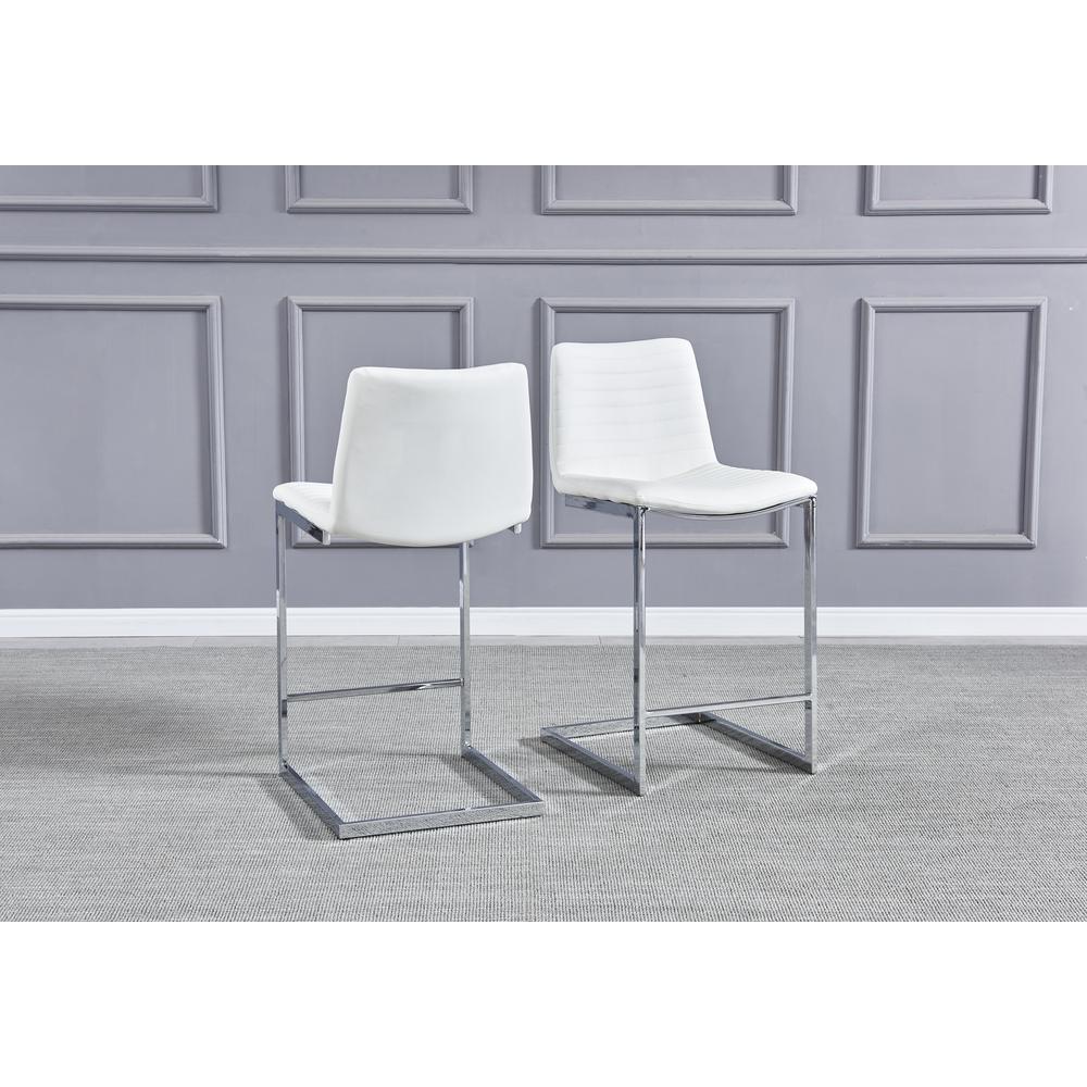 Blanca White Faux Leather Counter Height Chairs in Silver 38 H (Set of 2). Picture 3