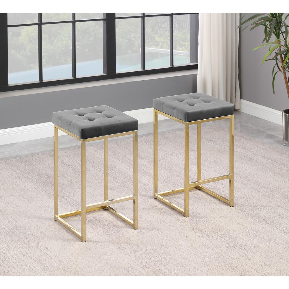 Jersey Cream Velvet Counter Height Stool in Gold (Set of 2). Picture 2