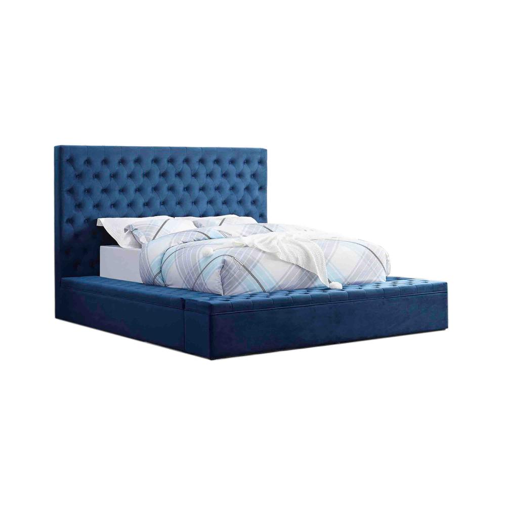 Best Master Furniture Cierra Platform California King Bed with Storage in Blue. Picture 1