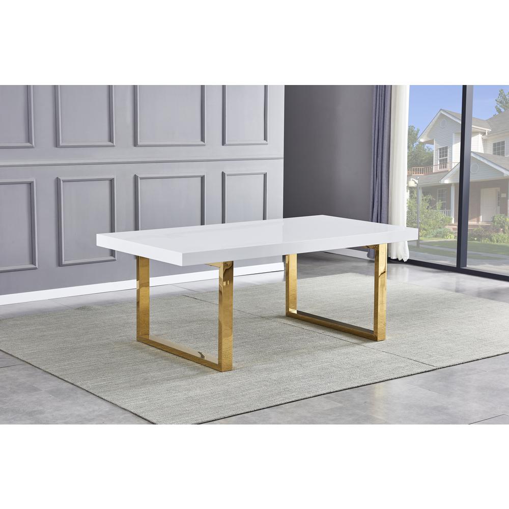 Best Master Furniture Padraig 5-piece White Rectangular Dining Set in Gold. Picture 4