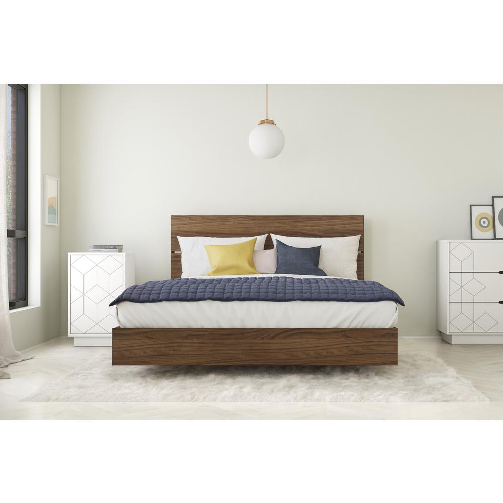 Subito 3 Piece Queen Size Bedroom Set, Walnut and White. Picture 7