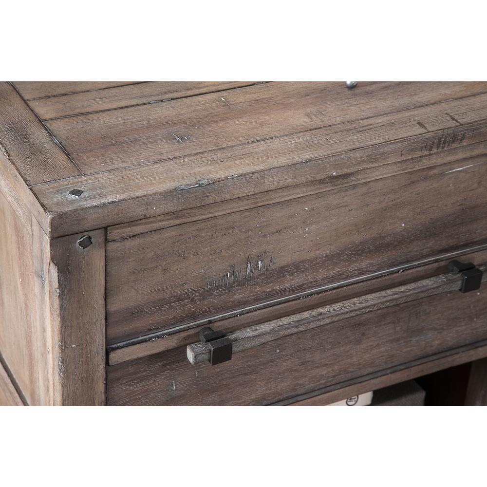 Aurora Weathered Gray Chest. Picture 2
