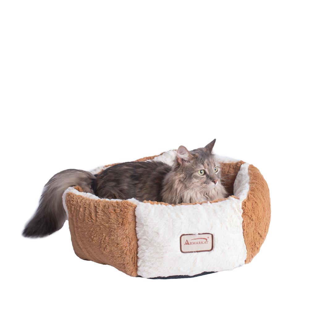 Armarkat Pet Bed Model C02NZS/MB        Earth Brown and Ivory. Picture 1