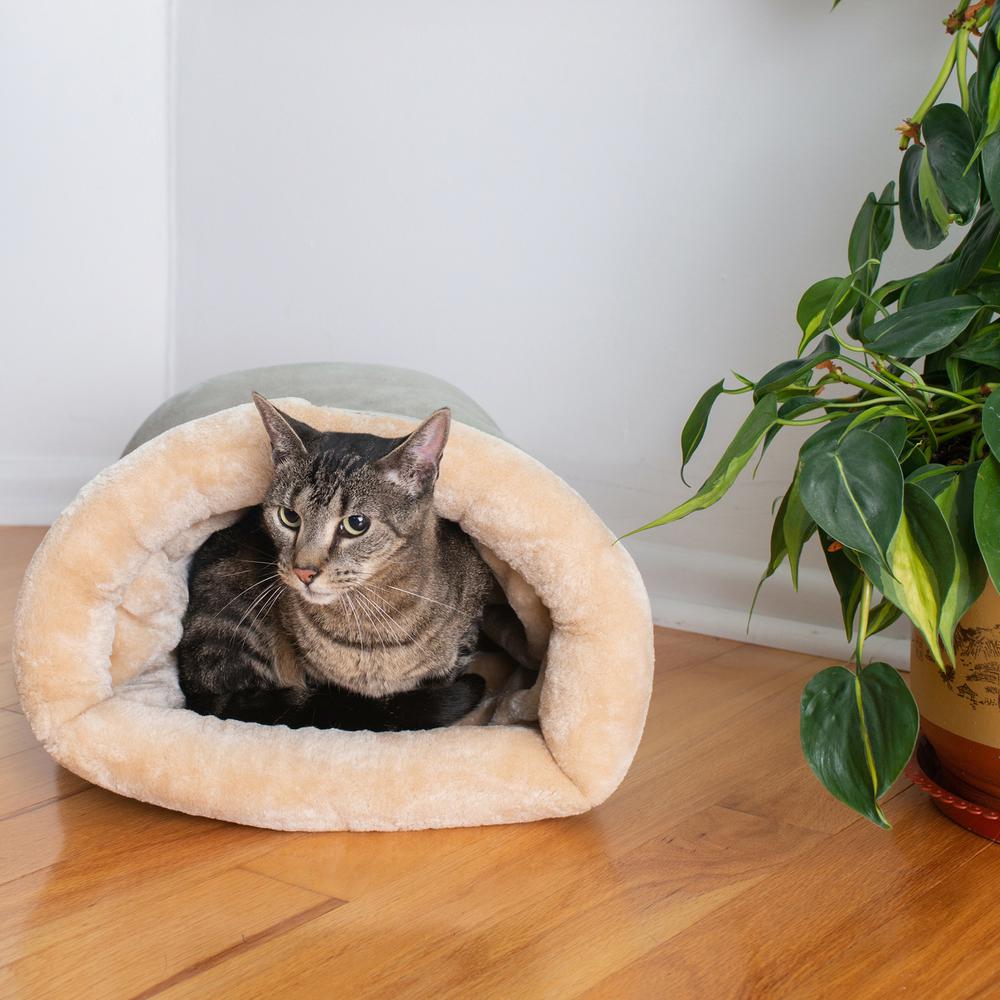 Armarkat Cat Bed Model C15HHL/MH          Sage Green & Beige. Picture 7