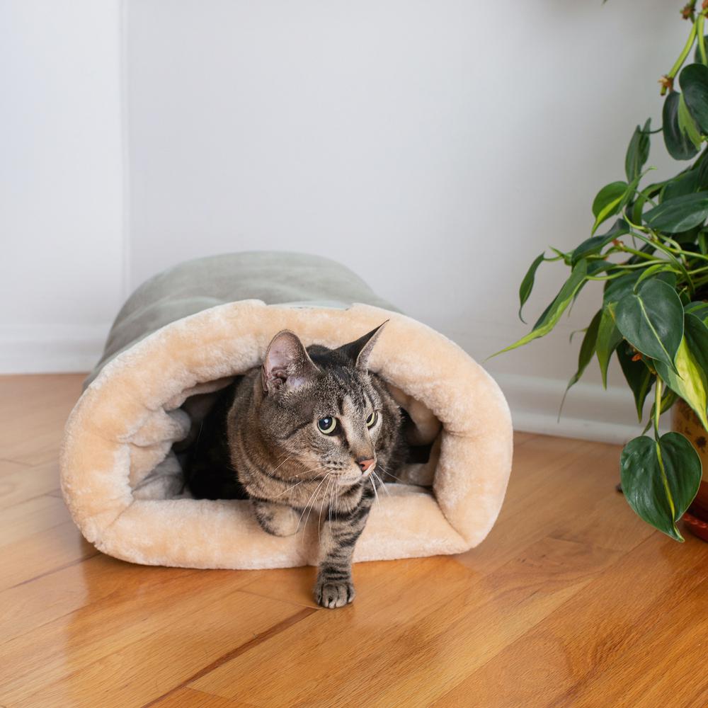 Armarkat Cat Bed Model C15HHL/MH          Sage Green & Beige. Picture 8