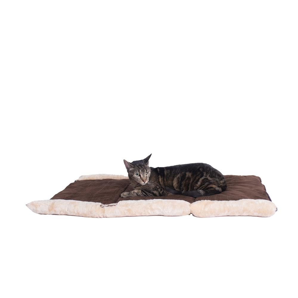 Armarkat Cat Bed/Pad Model C16HKF/MH  Mocha & Beige. Picture 11
