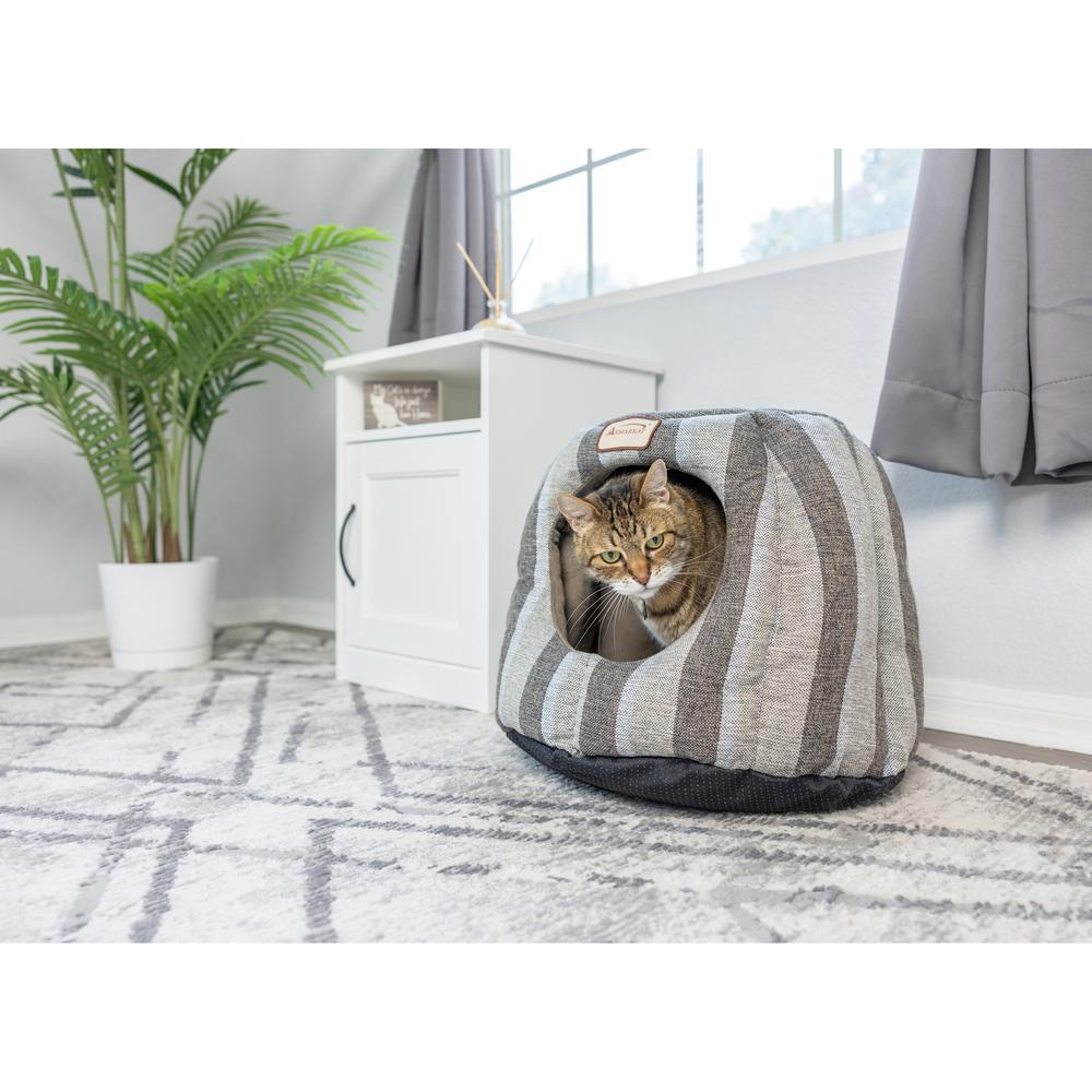 Armarkat Cat Bed Model C30CG,                 Gray and Silver. Picture 7