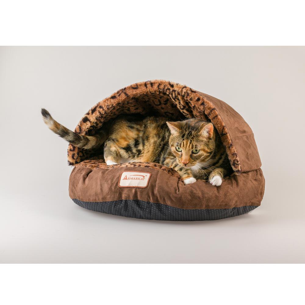 Armarkat Cat Bed Model C31HKF/BW, Mocha and Leopard. Picture 3