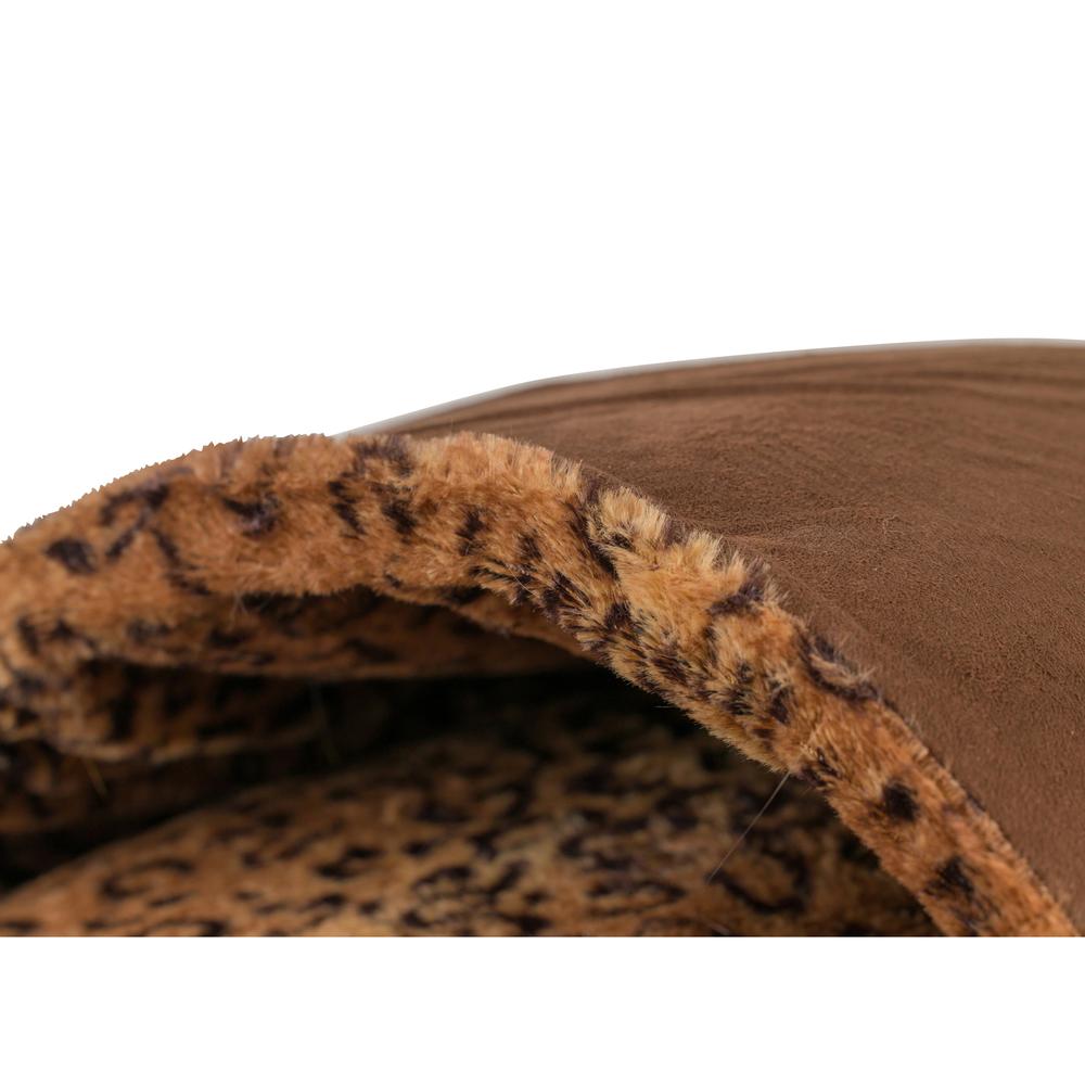 Armarkat Cat Bed Model C31HKF/BW, Mocha and Leopard. Picture 11