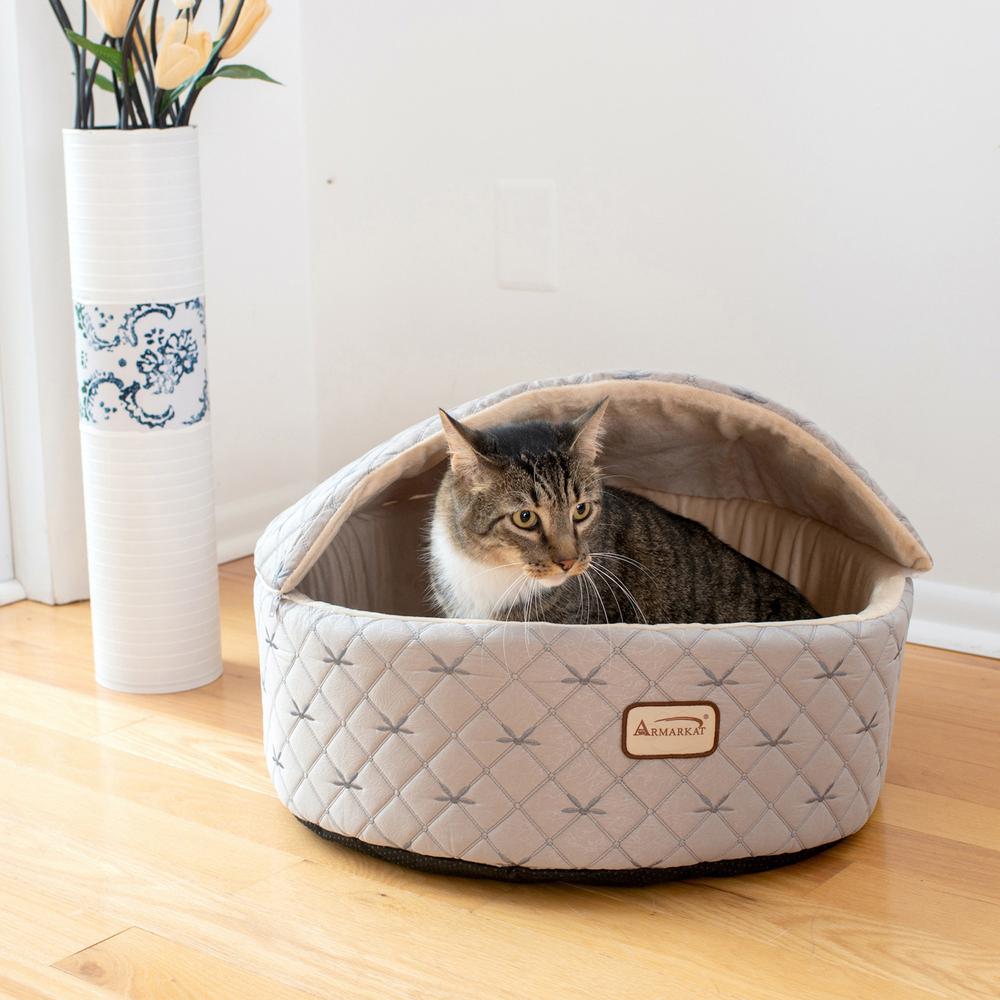 Armarkat Cat Bed Model C33HQH/MH-S, Small, Pale Silver and Beige. Picture 3