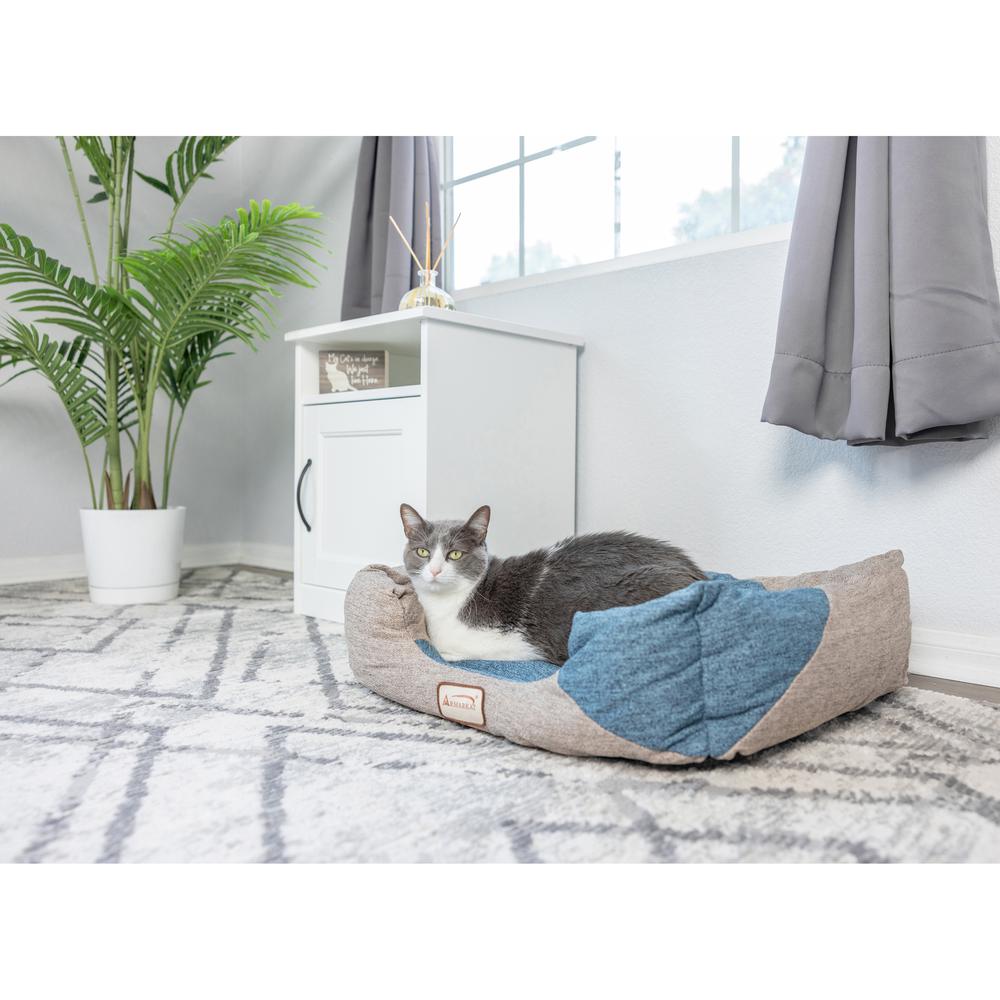 Armarkat Soft upholstery Cat Bed, Skid free  Nest Pet Bed, Puppy Beds, C47. Picture 5