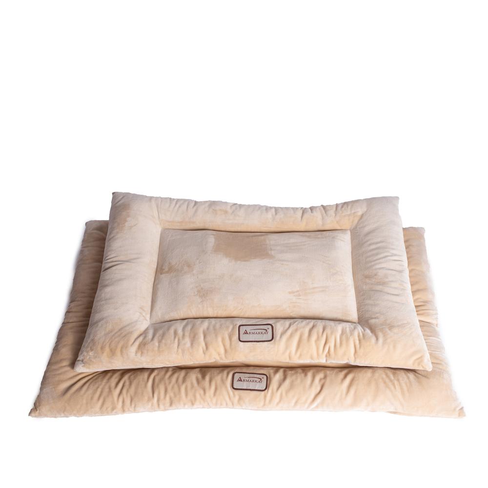Armarkat Model M01CMH-L Large Pet Bed Mat with Poly Fill Cushion in Beige. Picture 11