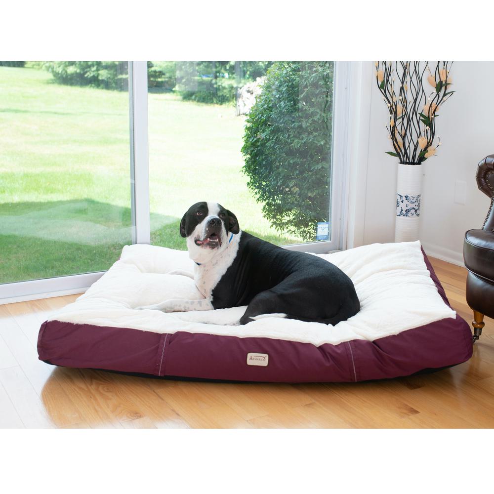 Armarkat Model M02HJH/MB-X Extra Large Pet Bed Mat with Poly Fill Cushion in Burgundy & Ivory. Picture 10
