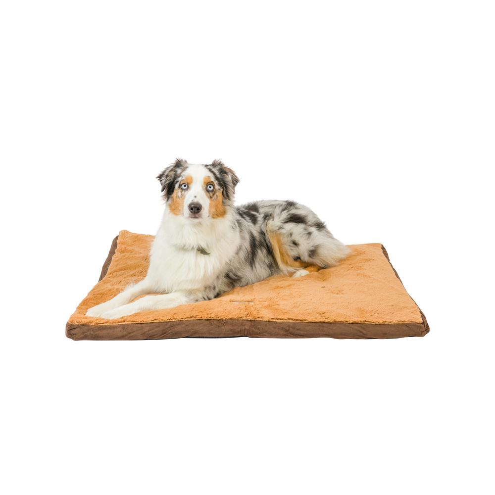 Armarkat Model M05HKF/ZS-L Large Pet Bed Mat with Poly Fill Cushion in Earth Brown & Mocha. Picture 1