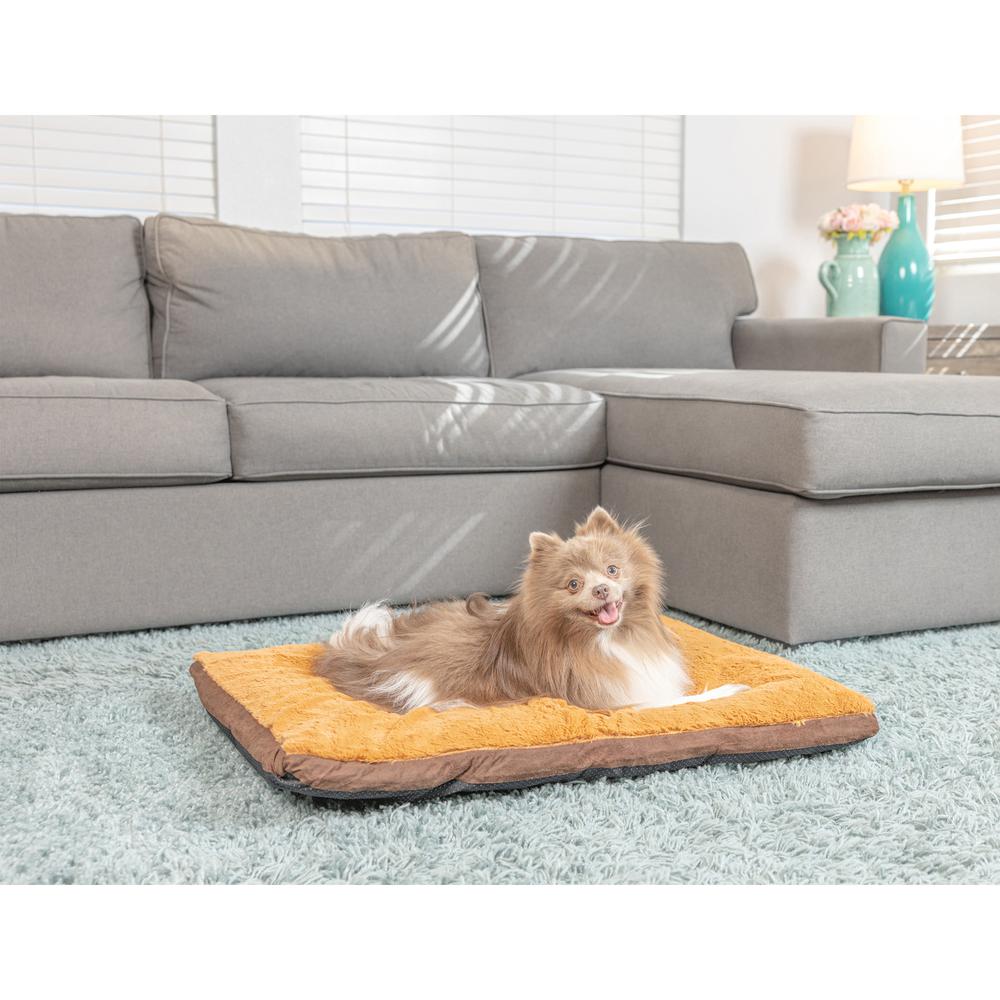 Armarkat Model M05HKF/ZS-M Medium Pet Bed Mat with Poly Fill Cushion in Mocha & Earth Brown. Picture 7