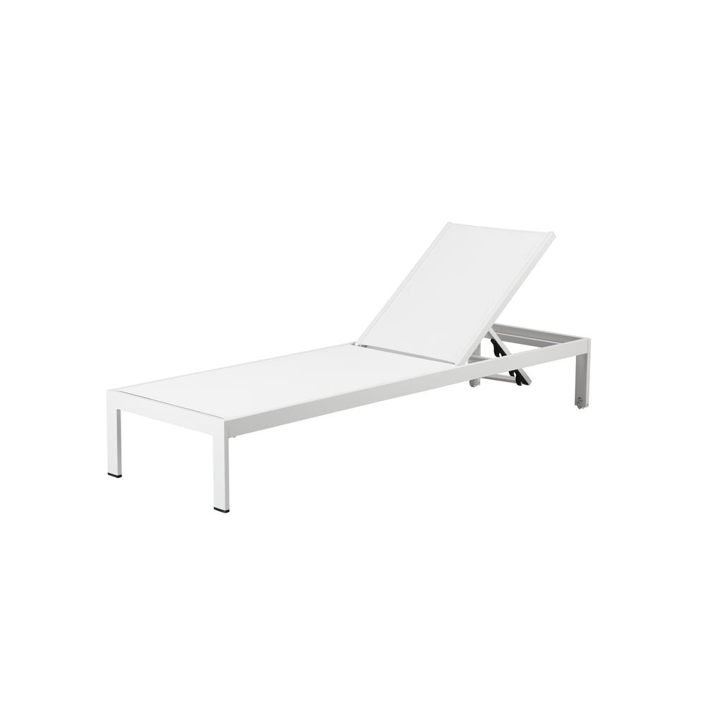 Sally Lounger, White & White. Picture 1