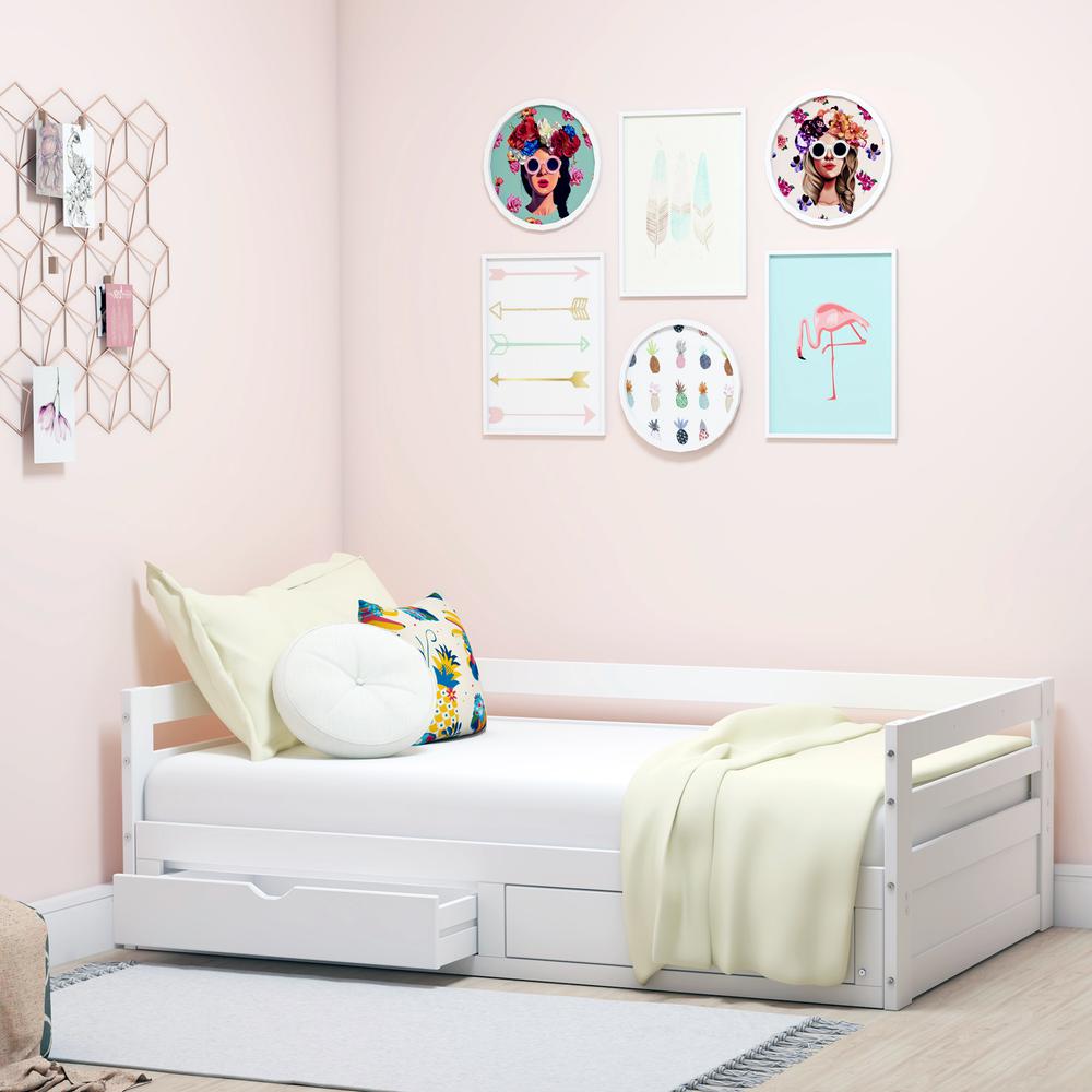 Jasper Twin to King Extending Day Bed with Storage Drawers, White. Picture 13