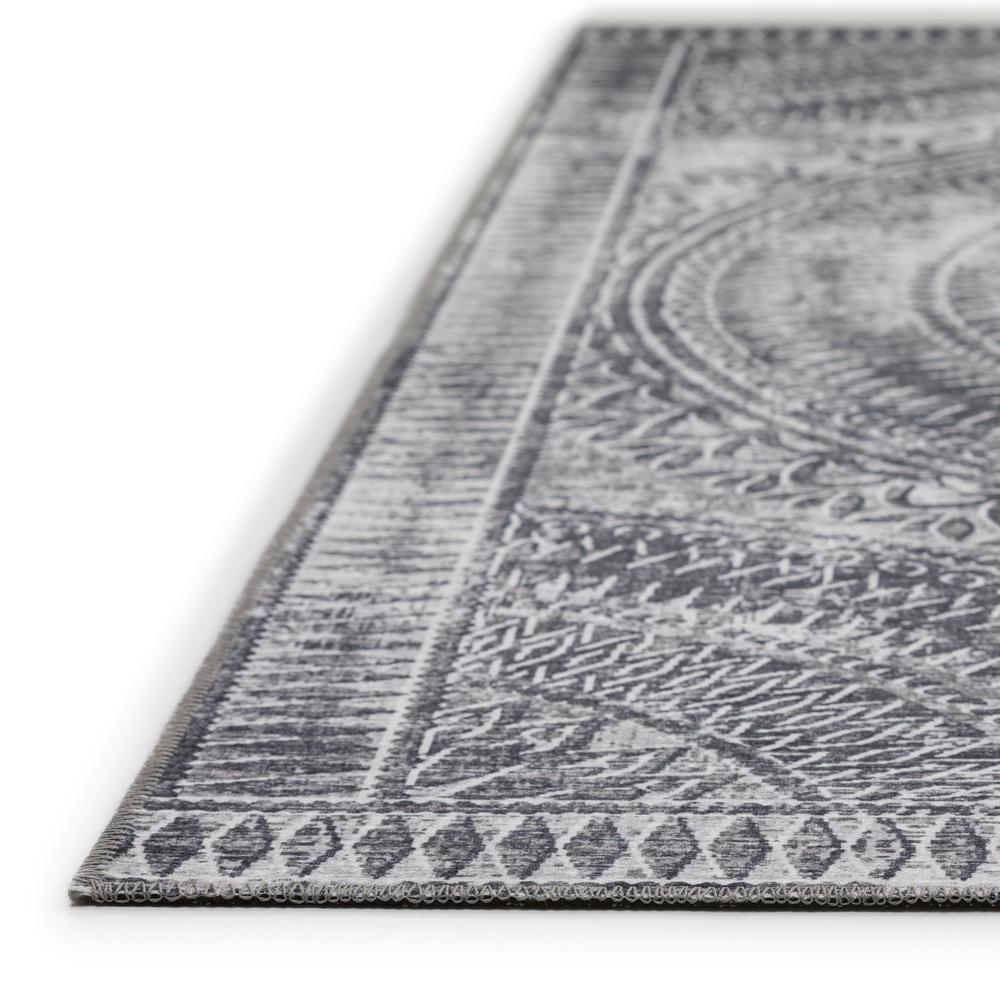 Indoor/Outdoor Sedona SN7 Pewter Washable 8' x 10' Rug. Picture 4