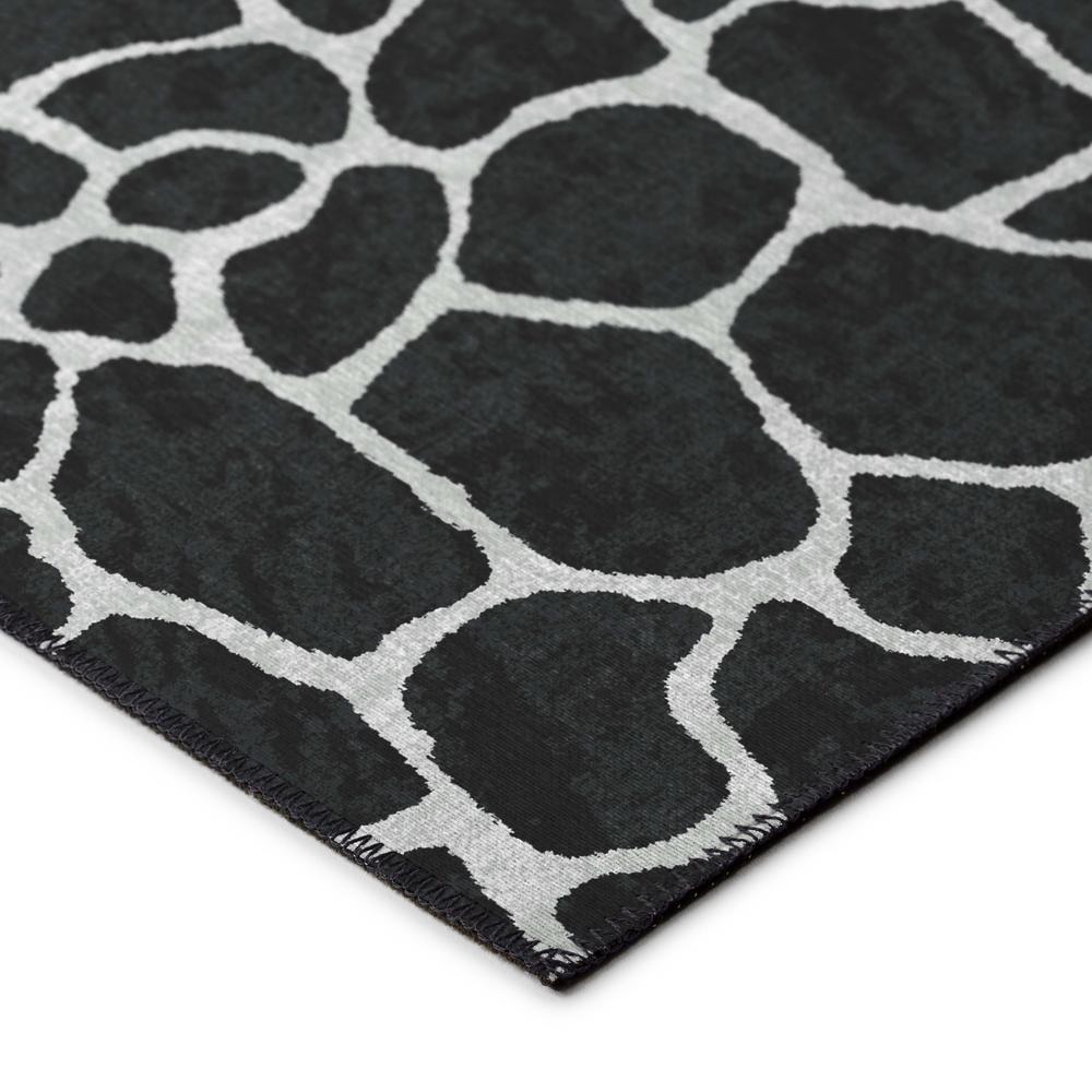 Indoor/Outdoor Mali ML4 Midnight Washable 8' x 10' Rug. Picture 4