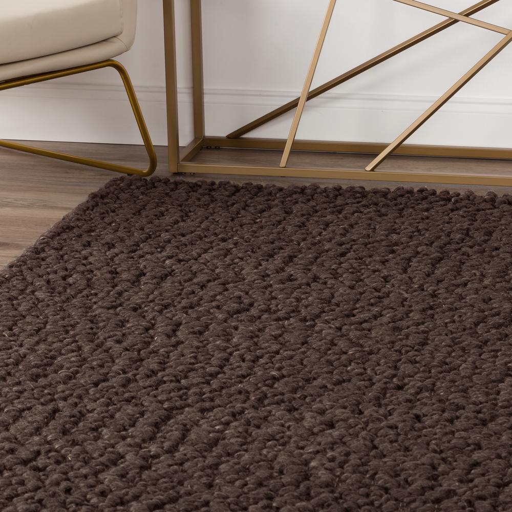 Gorbea GR1 Chocolate 2'6" x 10' Runner Rug. Picture 9