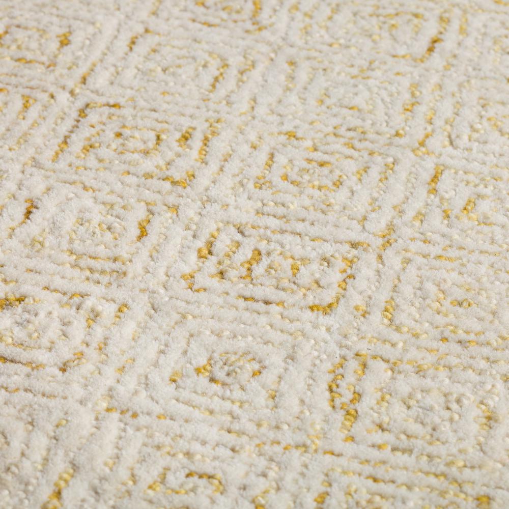 Zoe ZZ1 Gold 4' x 4' Octagon Rug. Picture 7