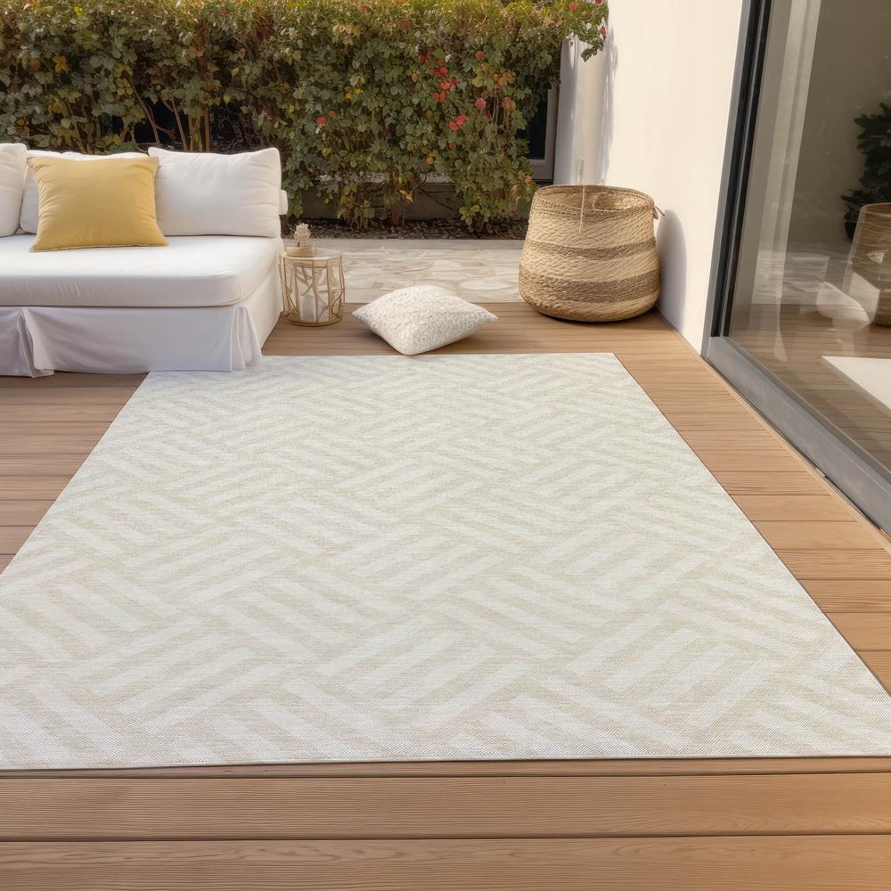Chantille ACN620 Ivory 2'6" x 3'10" Rug. Picture 9