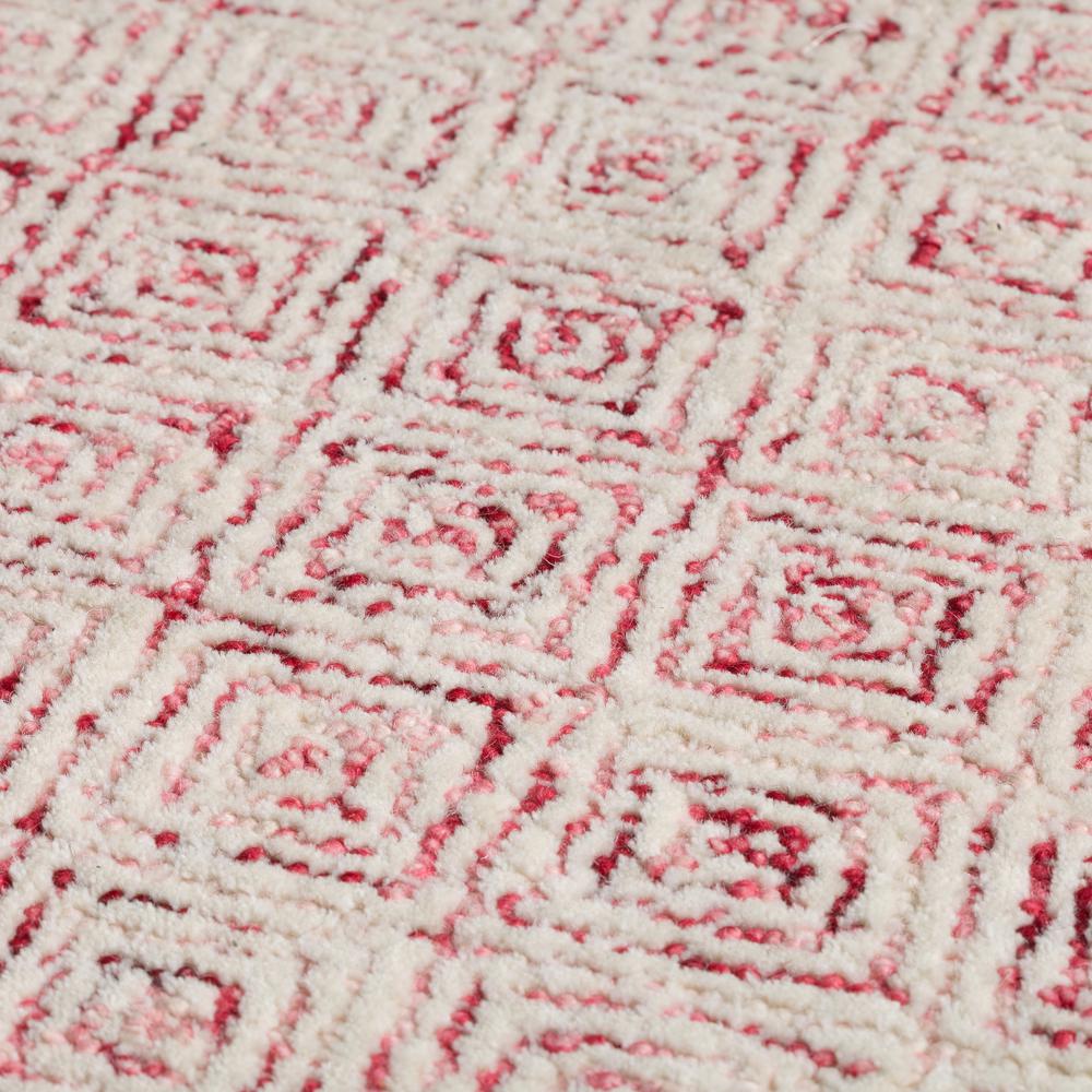 Delilah ADL31PI2X3 Red, Throw/Accent Rug. Picture 7