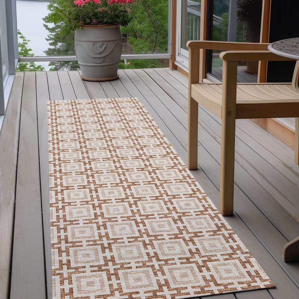 Indoor/Outdoor Marlo MO1 Taupe Washable 2'3" x 12' Rug. Picture 9