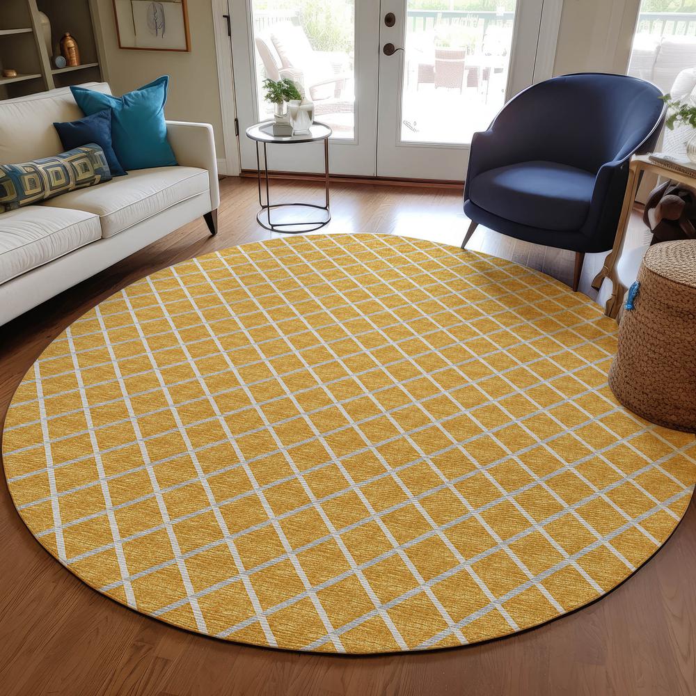 Indoor/Outdoor York YO1 Gold Washable 4' x 4' Rug. Picture 6