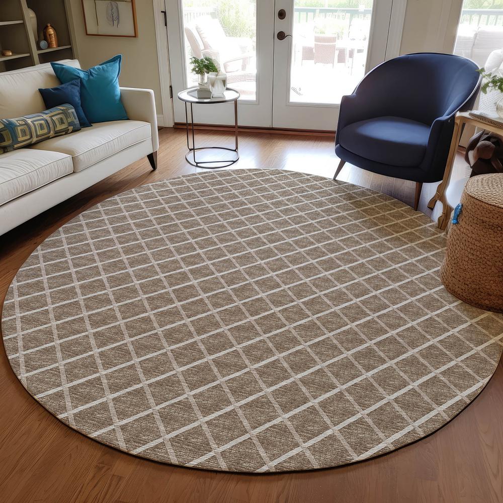 Indoor/Outdoor York YO1 Taupe Washable 4' x 4' Rug. Picture 6