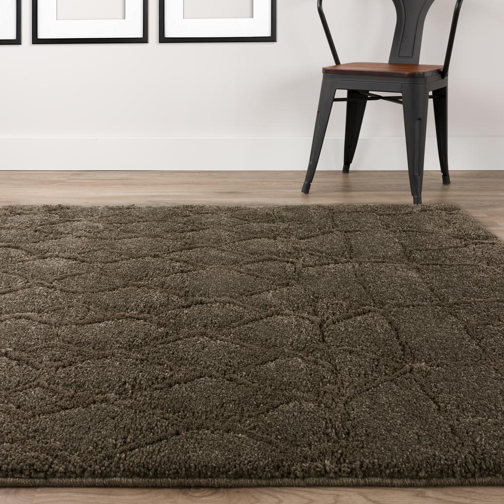 Marquee MQ1 Taupe 3'3" x 5'1" Rug. Picture 9