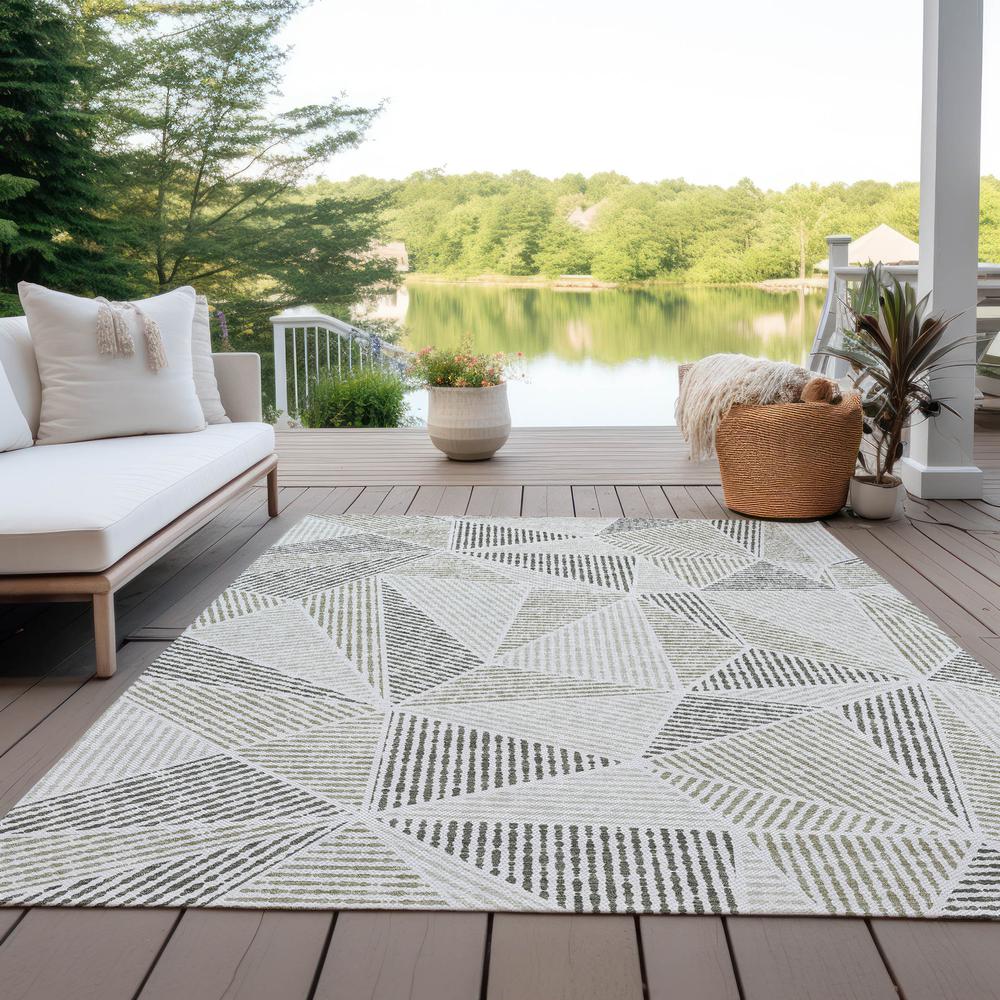 Chantille ACN618 Brown 3' x 5' Rug. Picture 8
