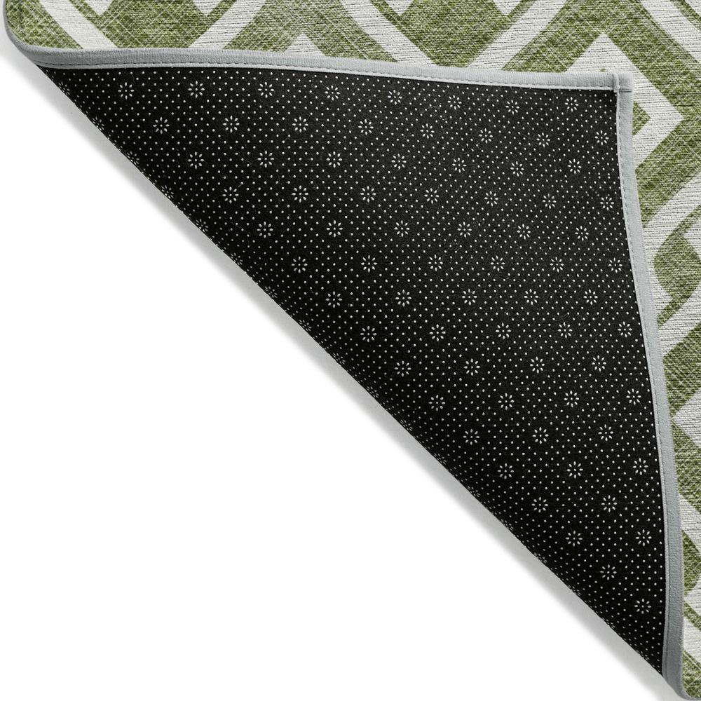 Chantille ACN621 Green 2'6" x 3'10" Rug. Picture 2
