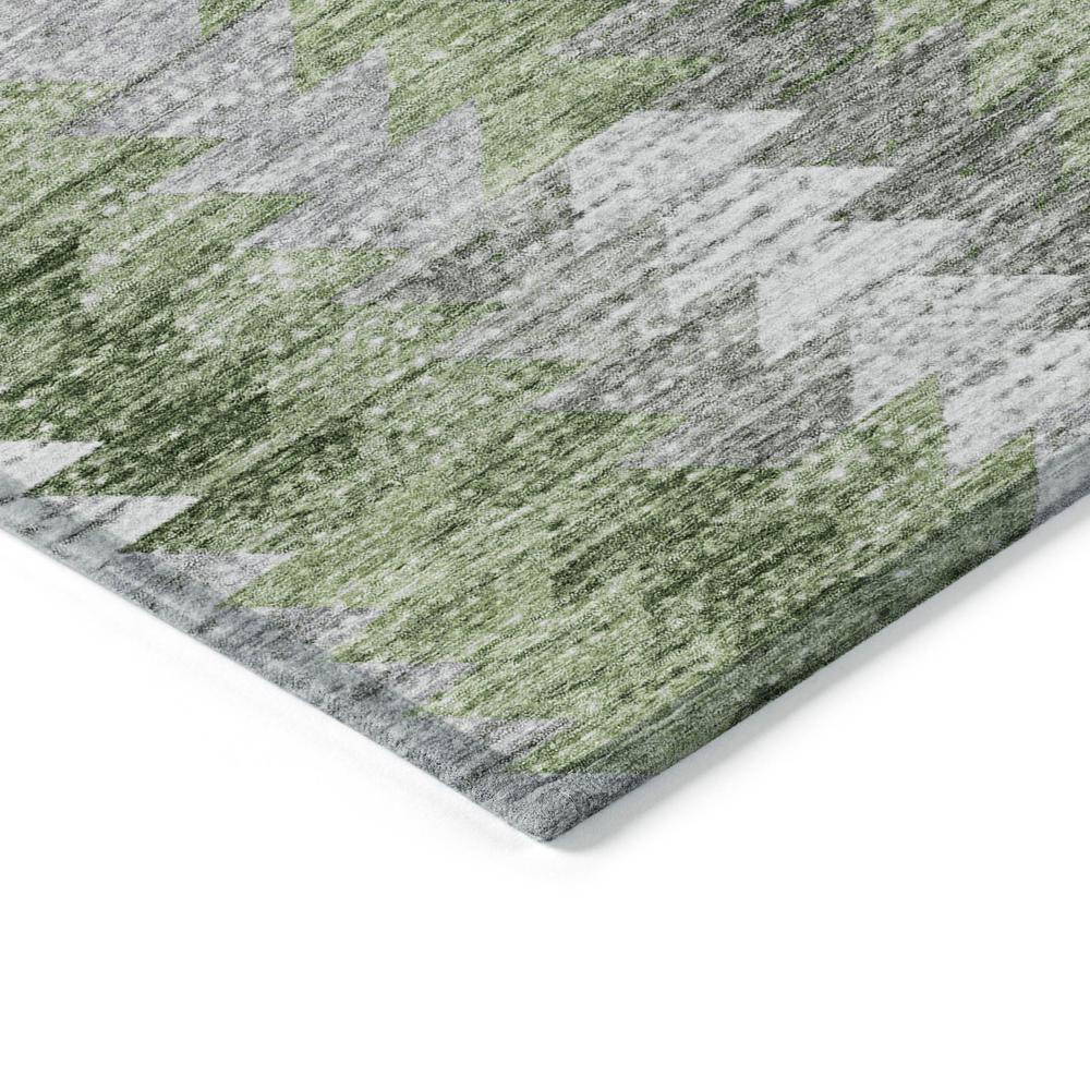Chantille ACN632 Green 2'6" x 3'10" Rug. Picture 3