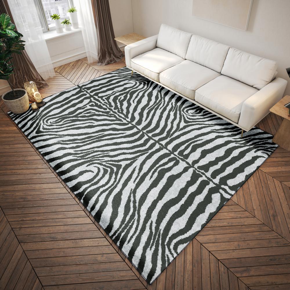 Indoor/Outdoor Mali ML1 Flannel Washable 8' x 10' Rug. Picture 2