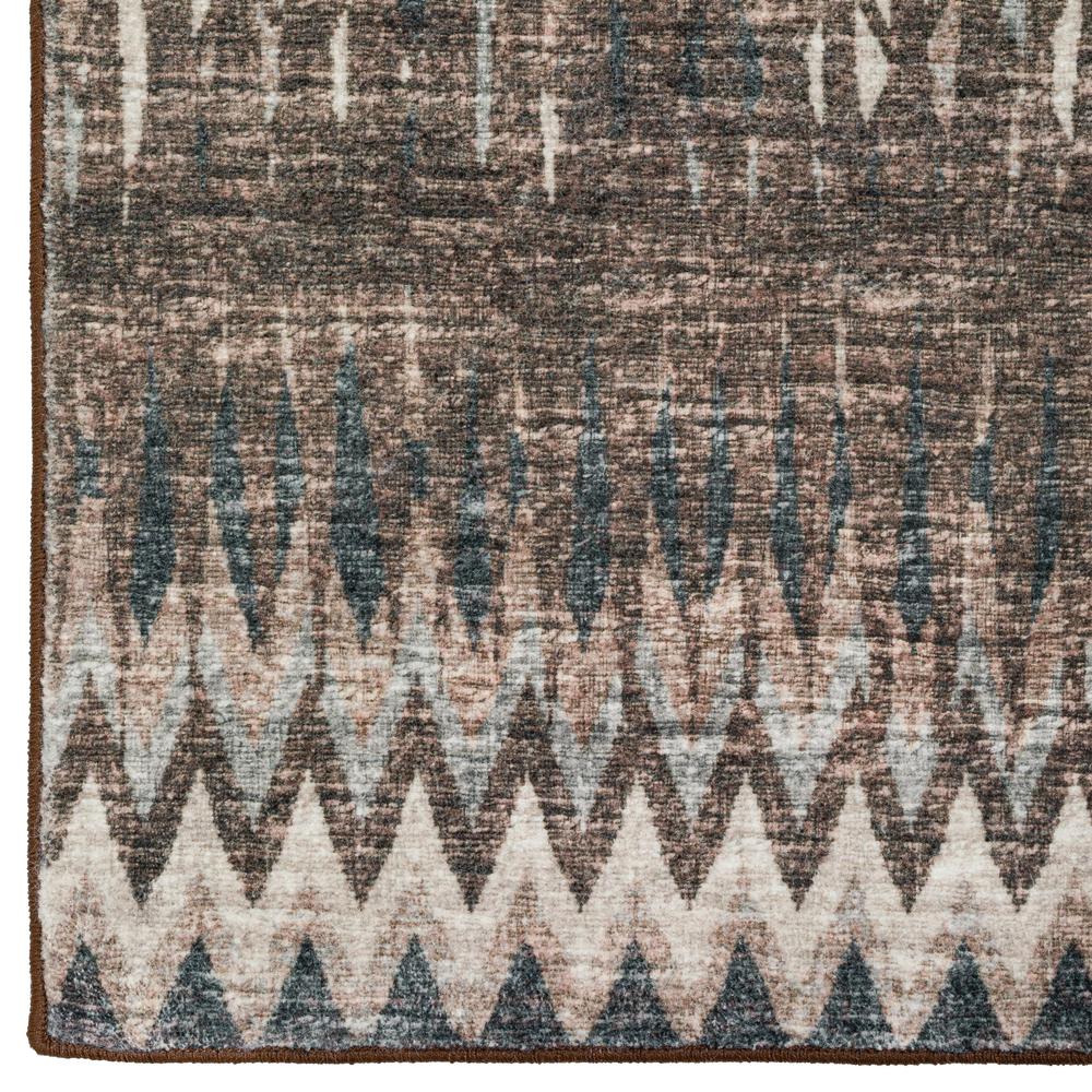 Winslow WL5 Driftwood 2'6" x 10' Runner Rug. Picture 2
