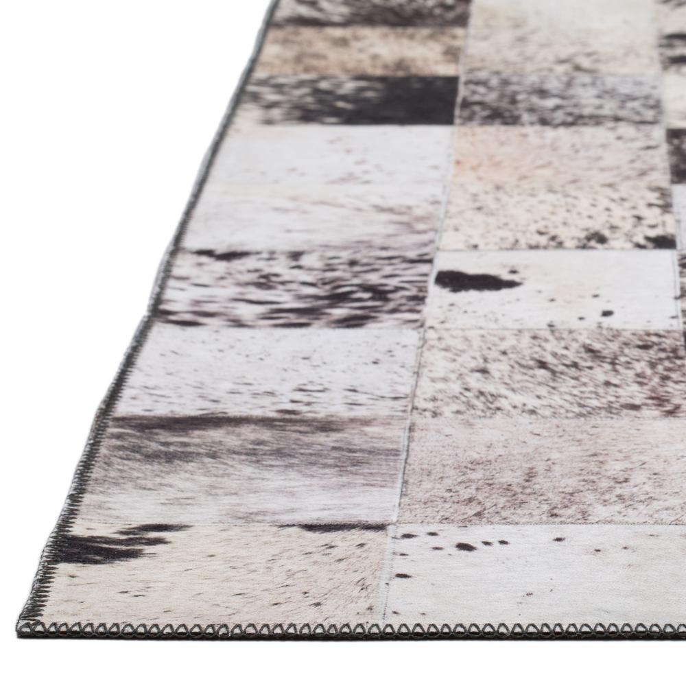 Indoor/Outdoor Stetson SS10 Marble Washable 2'3" x 12' Runner Rug. Picture 7