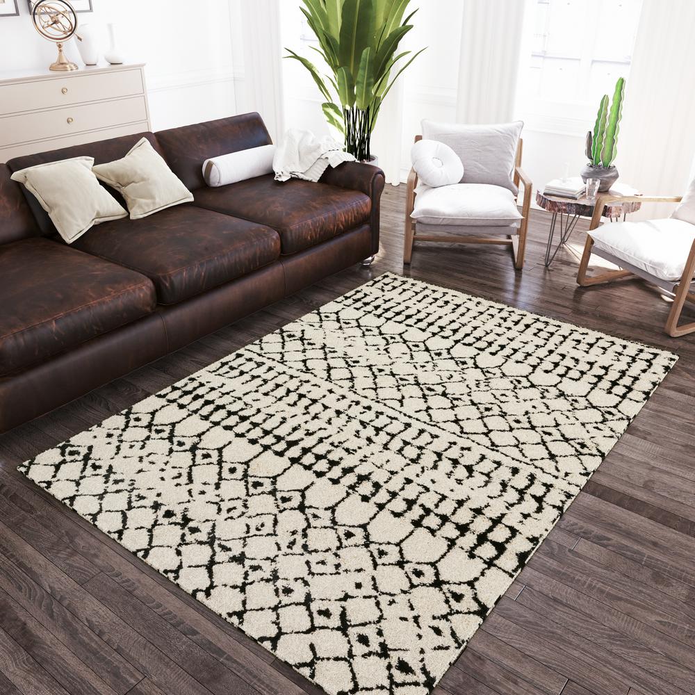 Marquee MQ2 Ivory/Midnight 3'3" x 5'1" Rug. Picture 2