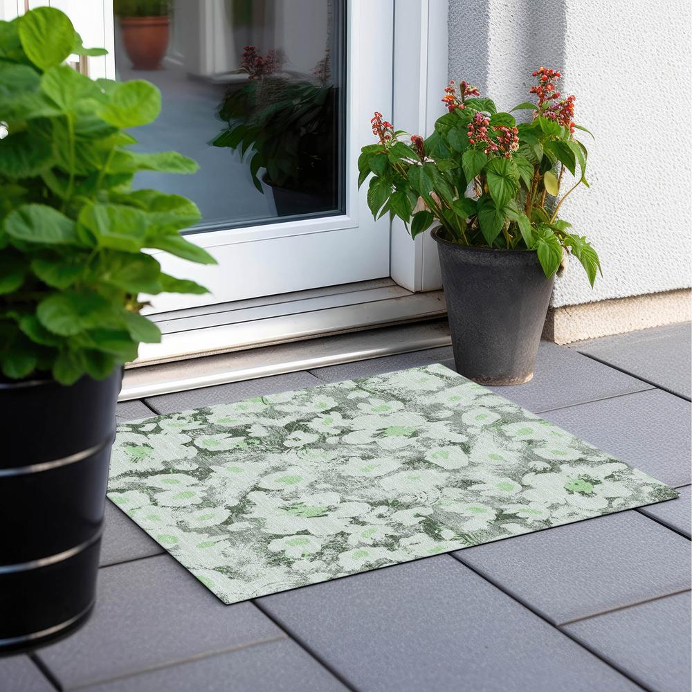 Chantille ACN538 Green 1'8" x 2'6" Rug. Picture 7