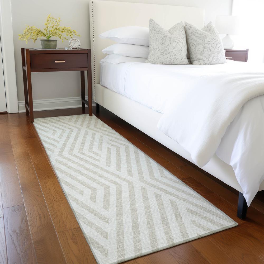 Chantille ACN550 Ivory 2'3" x 7'6" Rug. Picture 6
