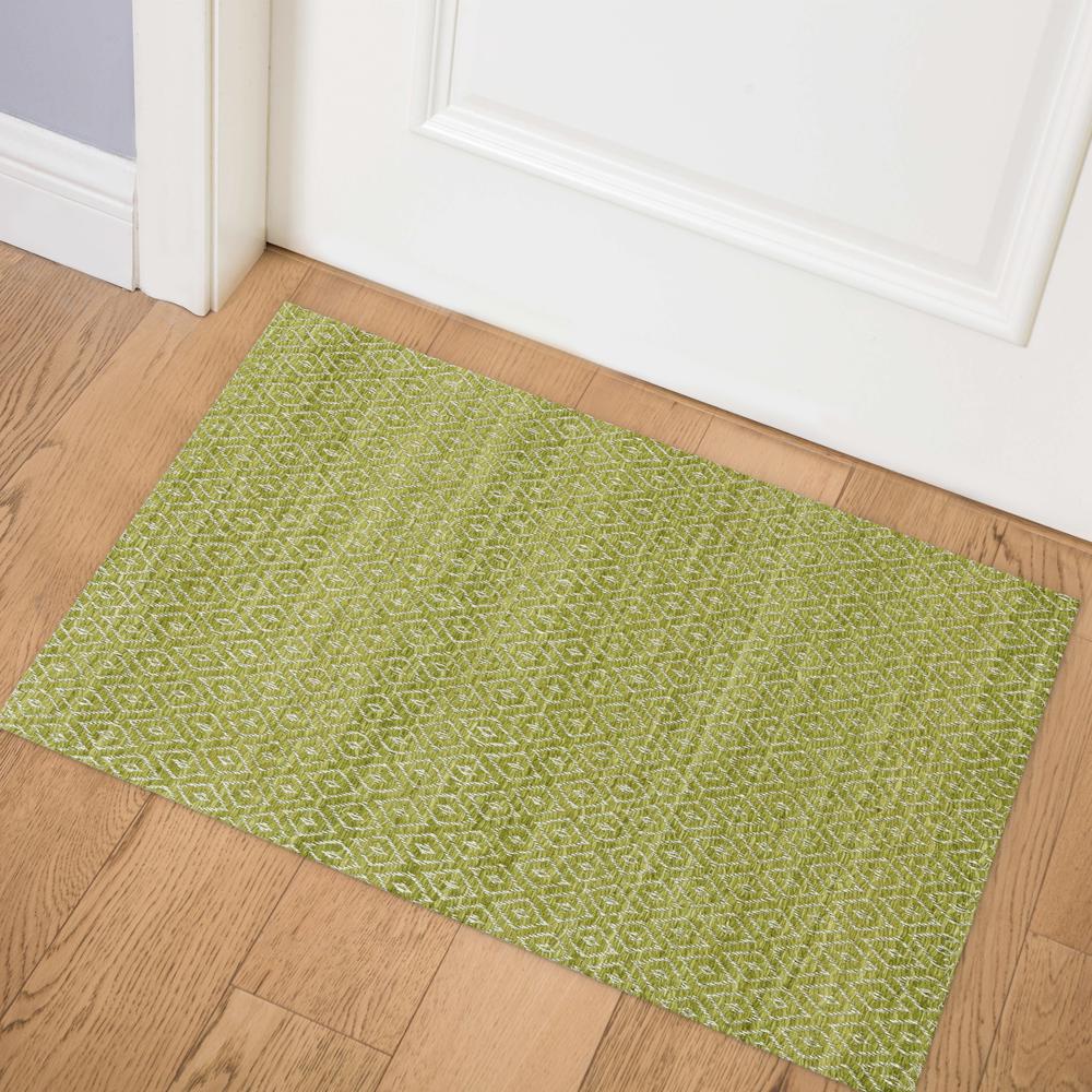 Addison Prism Celery Diamond Flat Weave Wool 2' x 3' Accent Rug. Picture 1