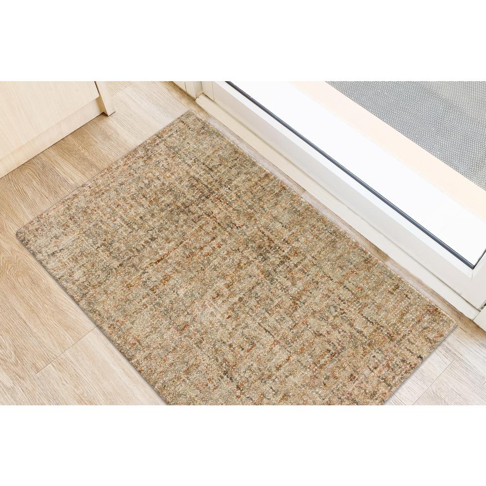 Addison Eastman Variegated Solid Earth 2' x 3' Accent Rug. Picture 1