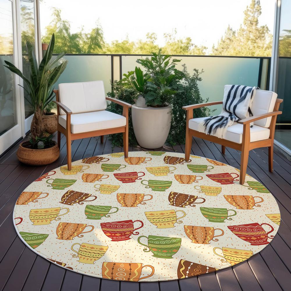 Indoor/Outdoor Kendall KE15 Linen Washable 8' x 8' Round Rug. Picture 9