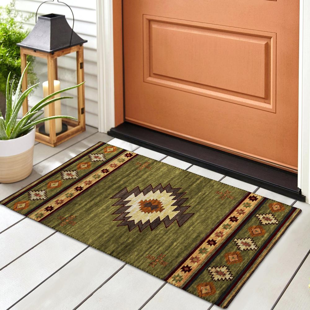 Indoor/Outdoor Sonora ASO34 Green Washable 1'8" x 2'6" Rug. Picture 2