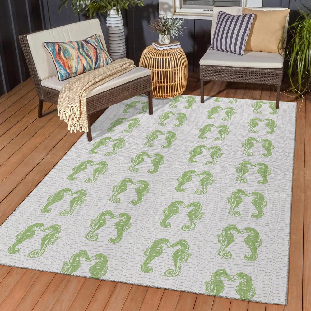 Indoor/Outdoor Seabreeze SZ15 Lime-In Washable 2'6" x 3'10" Rug. Picture 7