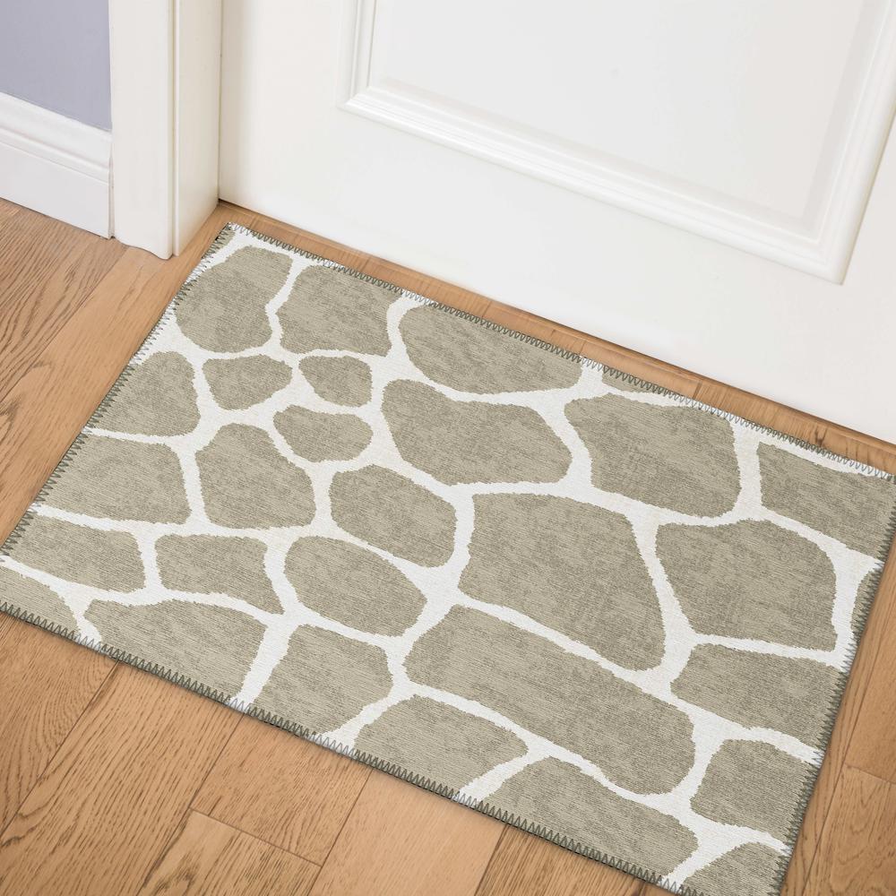 Indoor/Outdoor Mali ML4 Stone Washable 1'8" x 2'6" Rug. Picture 2