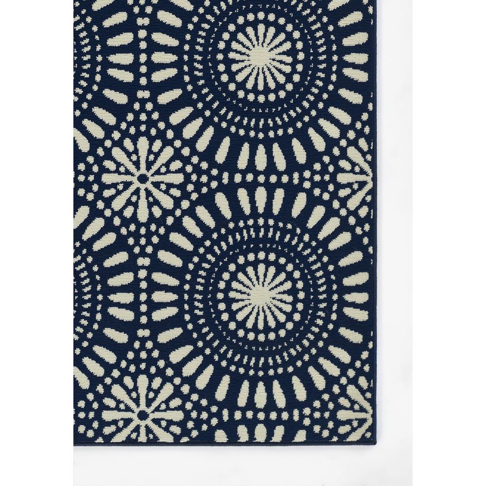 Transitional Oval Area Rug, Navy, 2'3" X 4'6". Picture 2