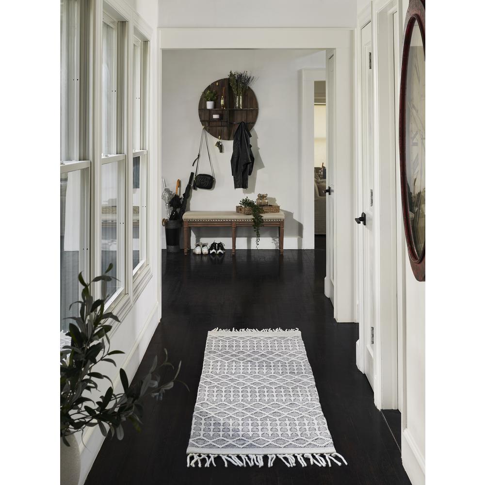 Contemporary Runner Area Rug, Black, 2'3" X 8' Runner. Picture 10