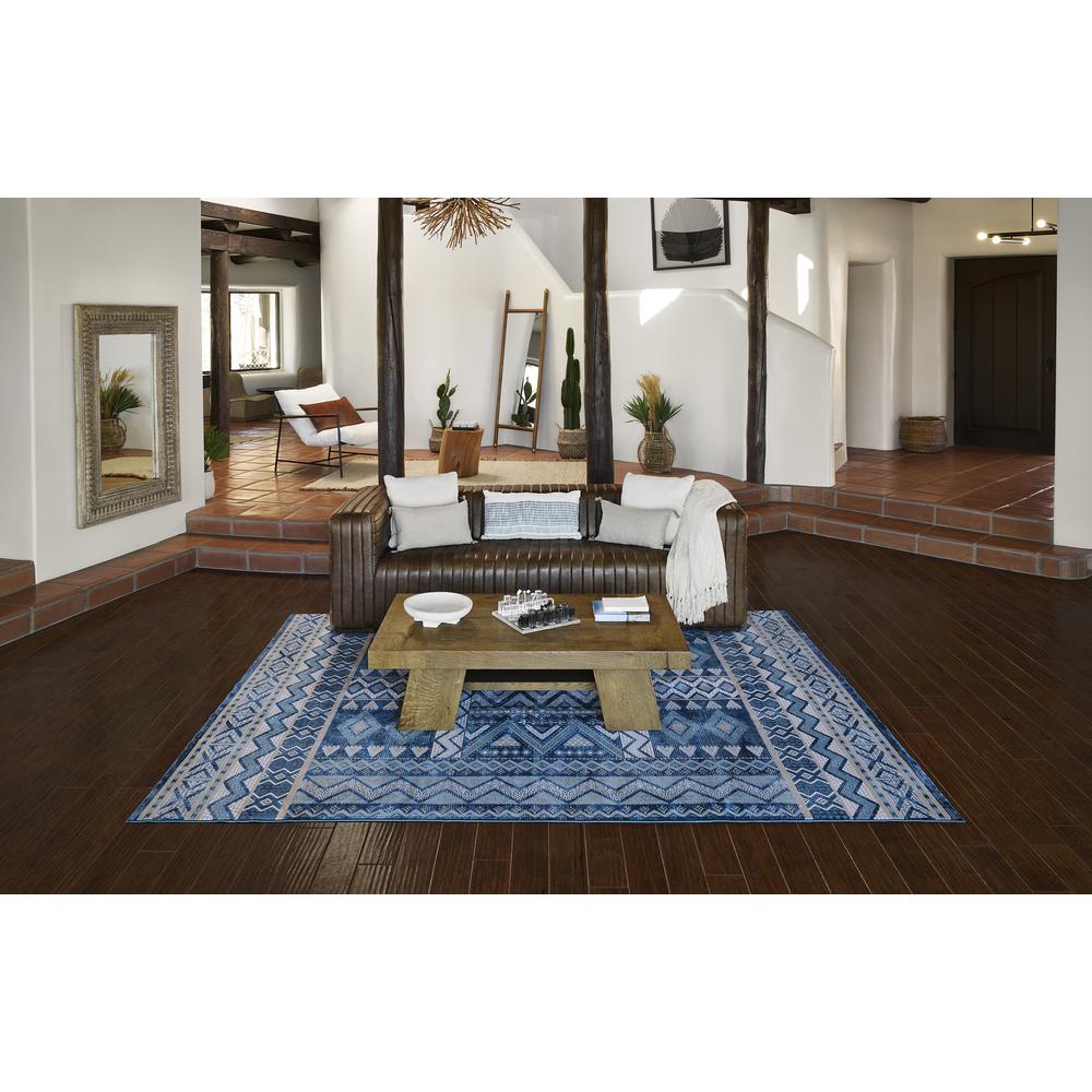 Contemporary Runner Area Rug, Blue, 2'2" X 7'7" Runner. Picture 9