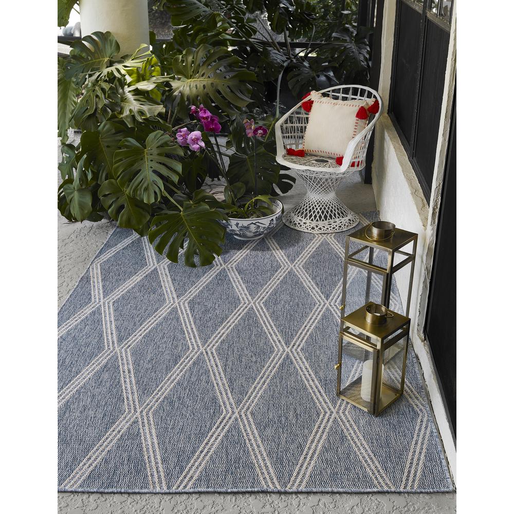 Transitional Runner Area Rug, Blue, 2'7" X 7'6" Runner. Picture 8